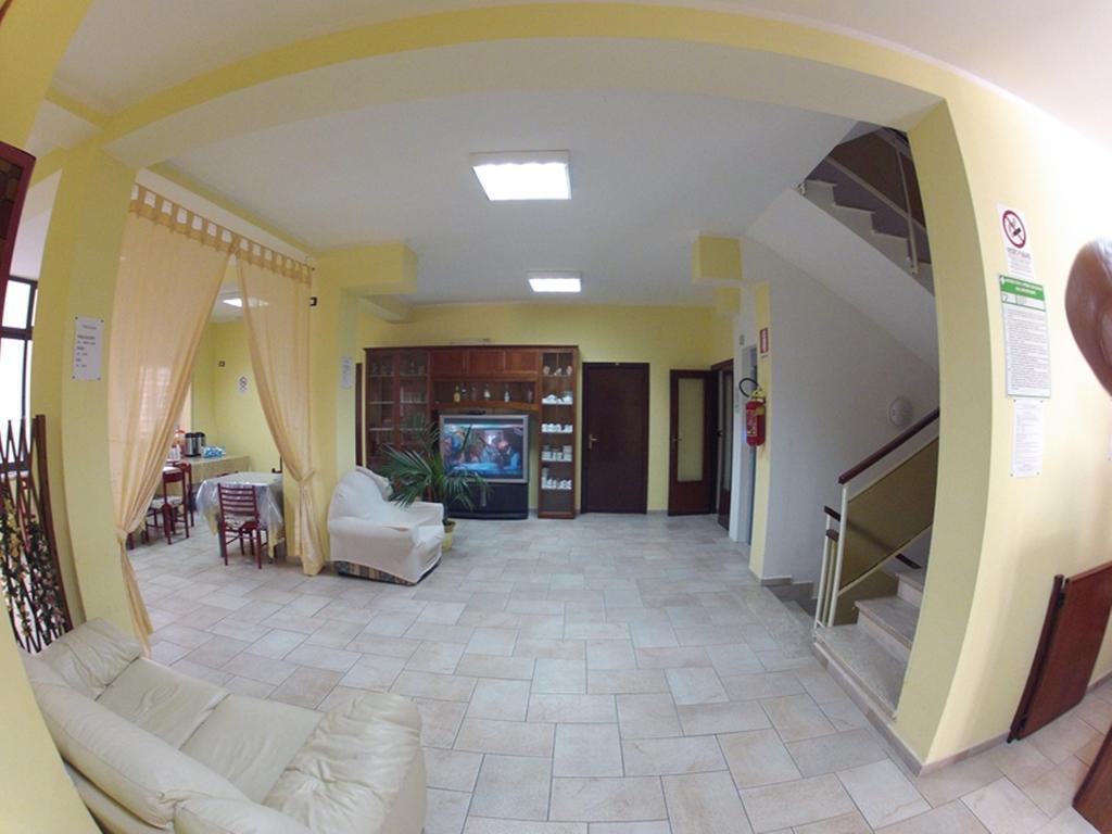 Hotel Aurora Scauri (Lazio)